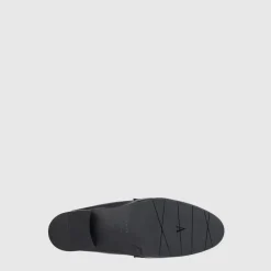 Hot Shivani Women Flats & Sneakers